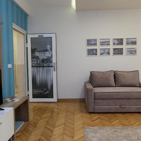 Apartments Parlament Belgrad Zimmer foto